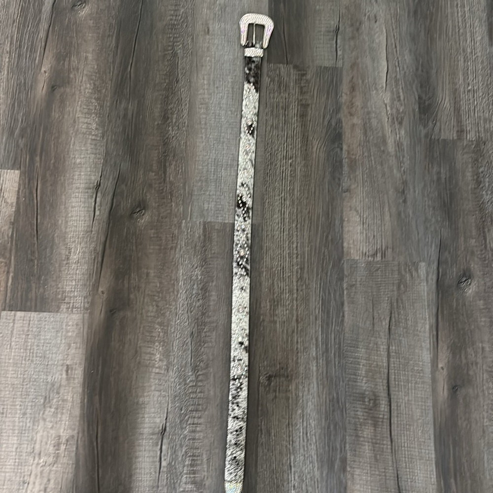 Ranger Belt Company Geniune Leather & Cowhide Embellished Size 36 Belt - Picture 6 of 11